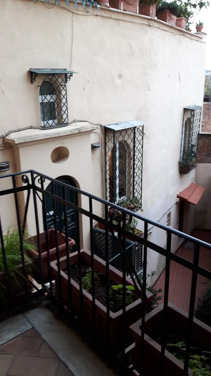 Giulio Caesar Villa Roma Exterior foto