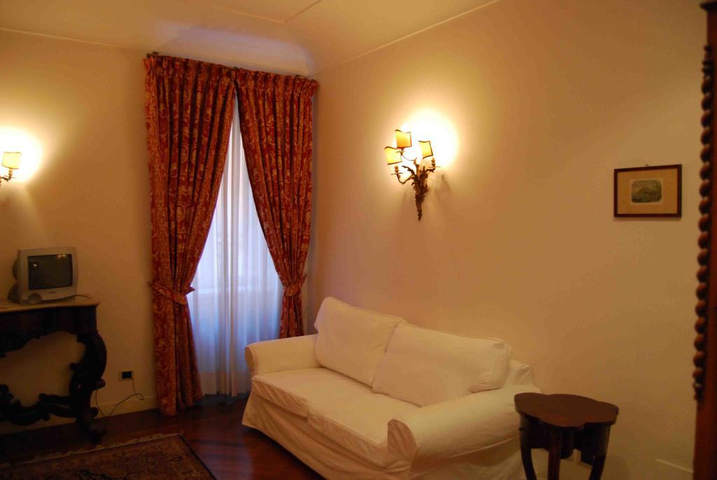 Giulio Caesar Villa Roma Exterior foto